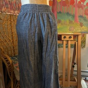 Conscious Clothing Chambray Capris Cropped Pants Medium
